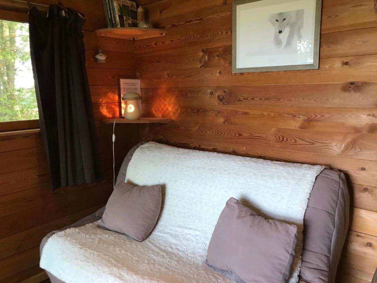 La Cabane Aux Secrets - Au Milieu De Nulle Part Outines Dış mekan fotoğraf